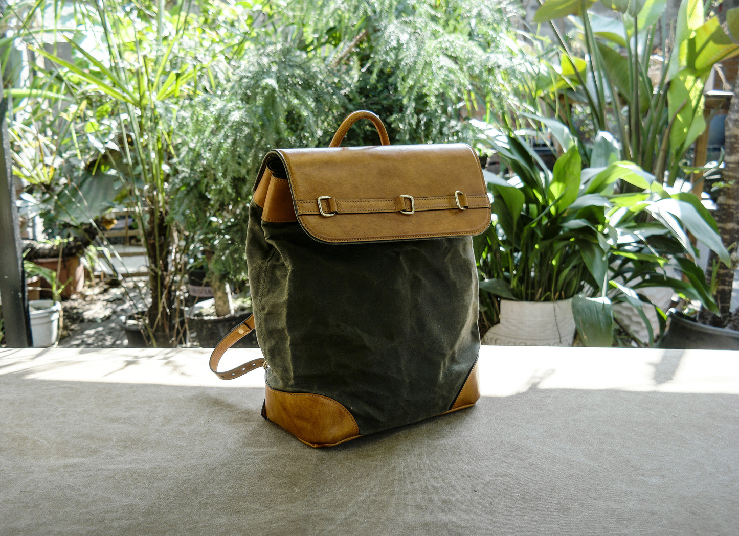 【PDF Pattern】Waxed canvas and vintage leather city backpack; Backpack Pattern PDF Pattern Bag Pattern; Backpack Pattern PDF Pattern Bag Pattern