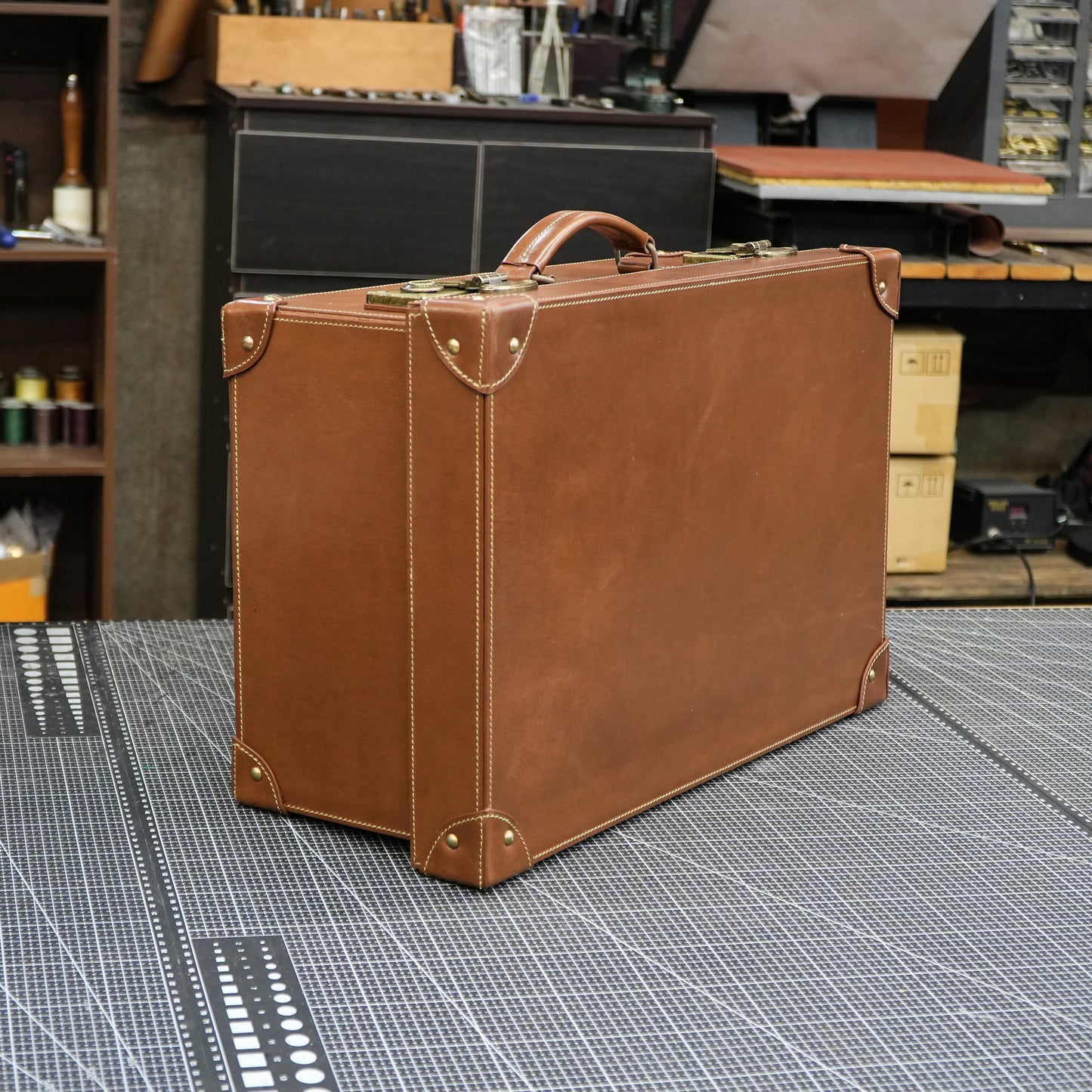 【Suitcase Pattern】 Vintage cowhide suitcase pattern/Cowhide travel storage box pattern