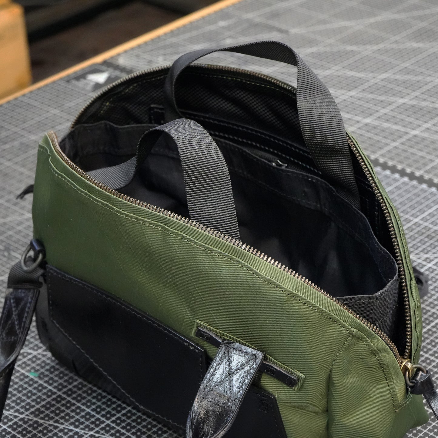 【PDF Pattern】Nylon cloth+brushed vegetable tanned leather handbag pattern- SG-151#