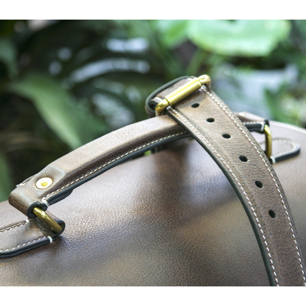 Handheld crossbody bag made of rubber wood and cowhide leather/Rubber wood messenger bag