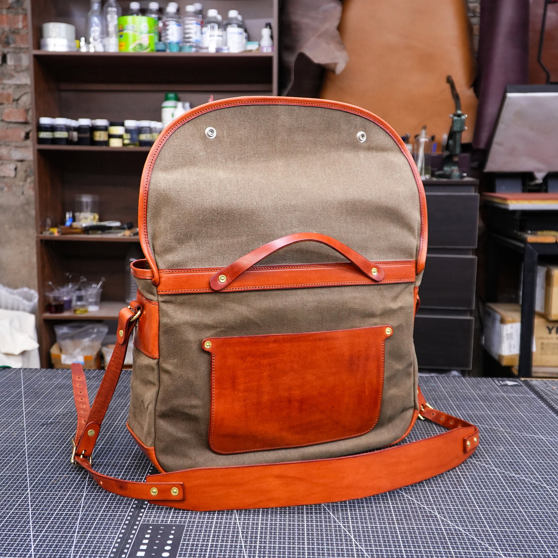 【PDF Pattern】 Hand painted vegetable tanned leather canvas messenger bag/shoulder bag pattern/crossbodybag pattern/briefcase pattern/messengerbag pattern/canvasbag pattern SG-154#