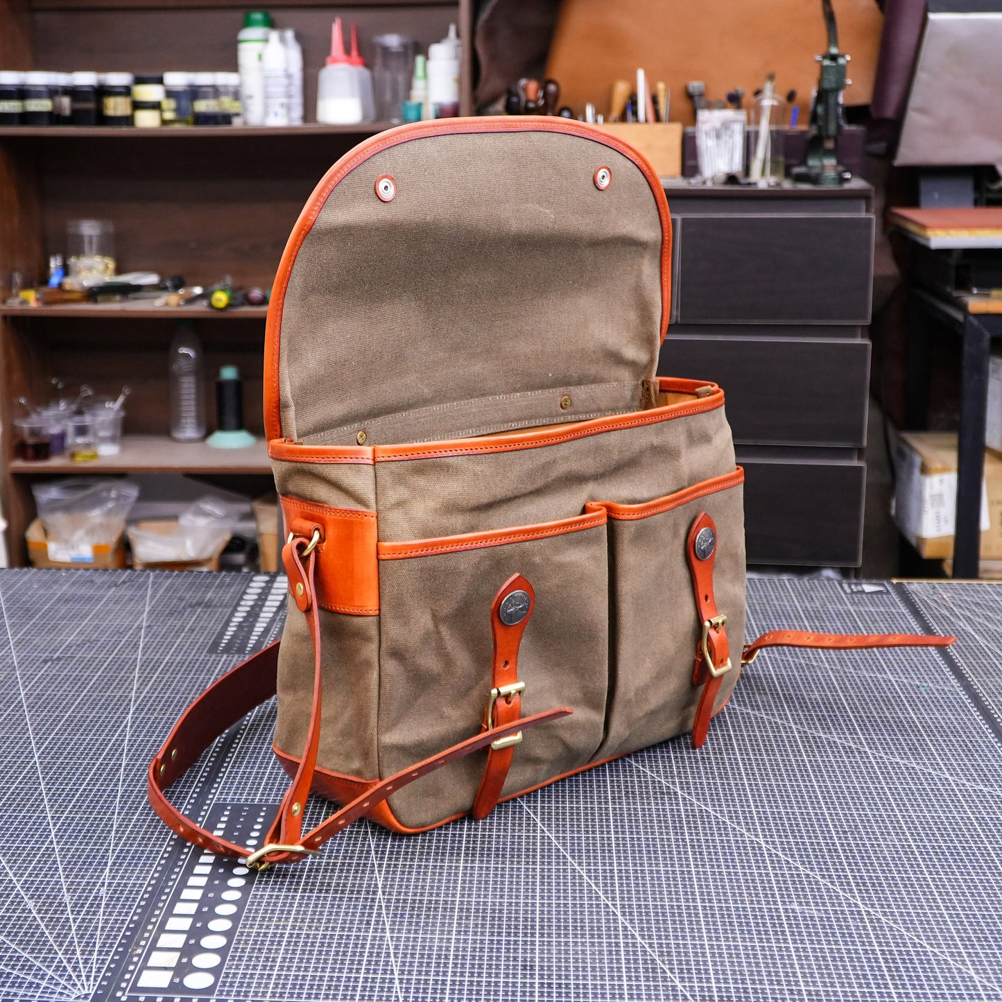 【PDF Pattern】 Hand painted vegetable tanned leather canvas messenger bag/shoulder bag pattern/crossbodybag pattern/briefcase pattern/messengerbag pattern/canvasbag pattern SG-154#