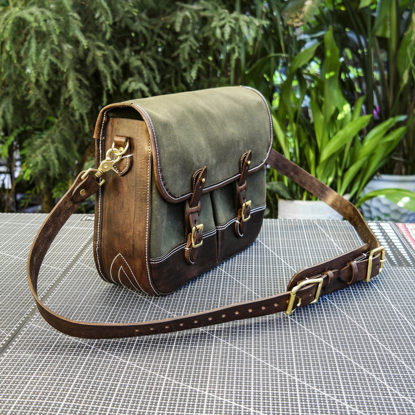 Cowhide oiled wax canvas shoulder bag/Canvas briefcase/shoulder crossbody bag-SG-122#