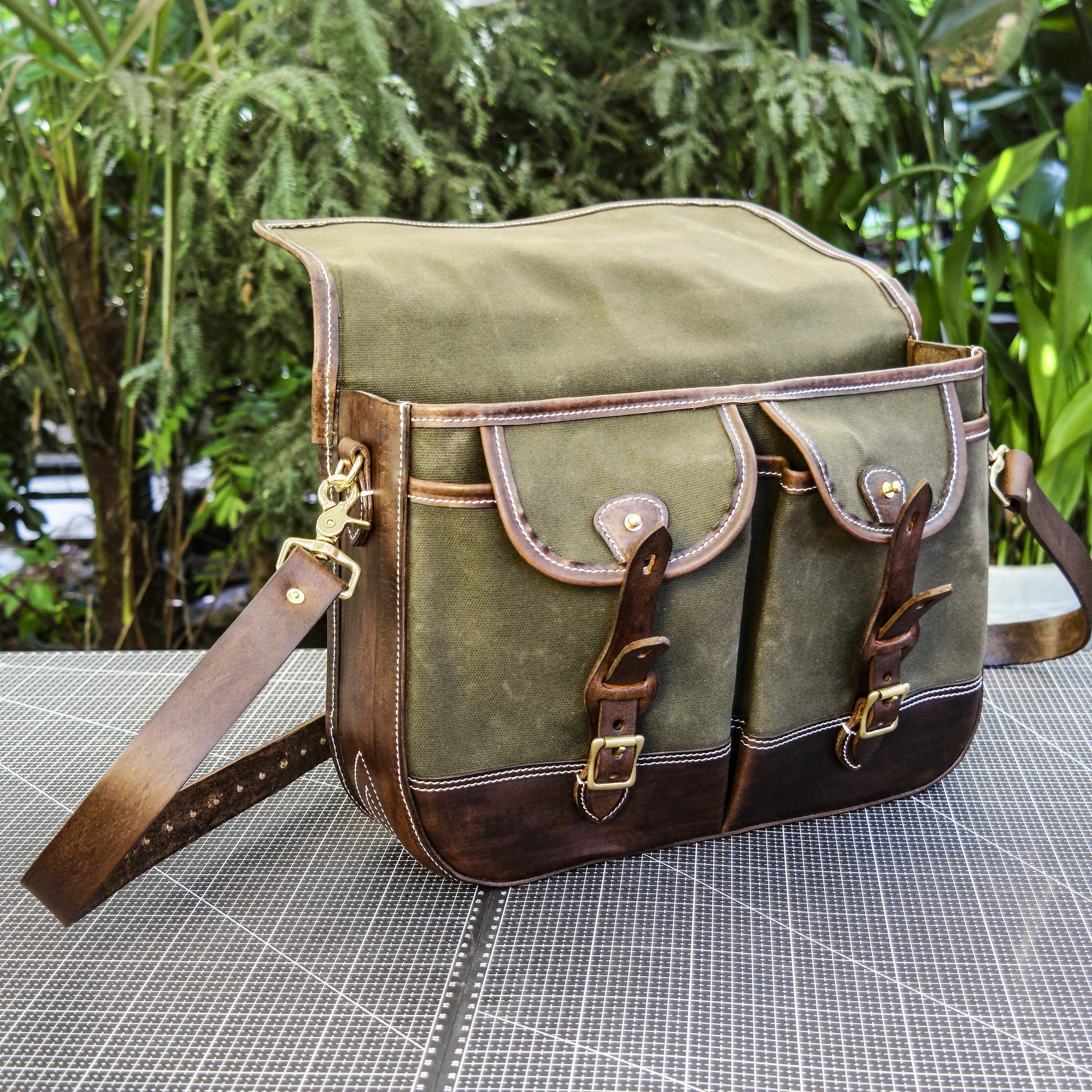 Cowhide oiled wax canvas shoulder bag/Canvas briefcase/shoulder crossbody bag-SG-122#