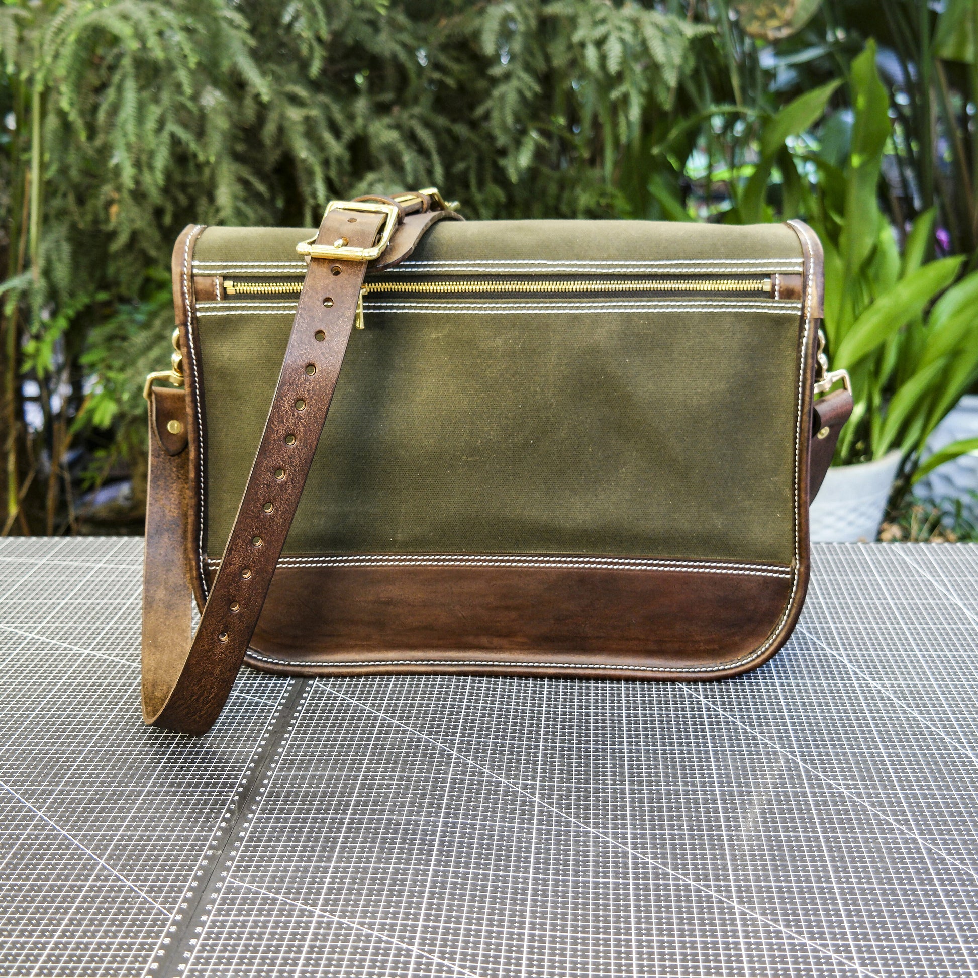 Cowhide oiled wax canvas shoulder bag/Canvas briefcase/shoulder crossbody bag-SG-122#