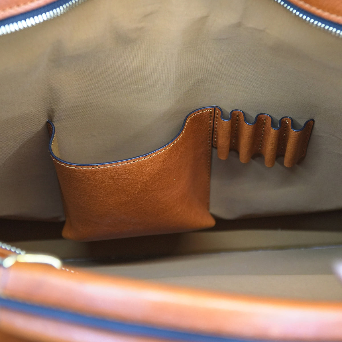 Full grain plant-based tanned leather messenger bag SG-156#