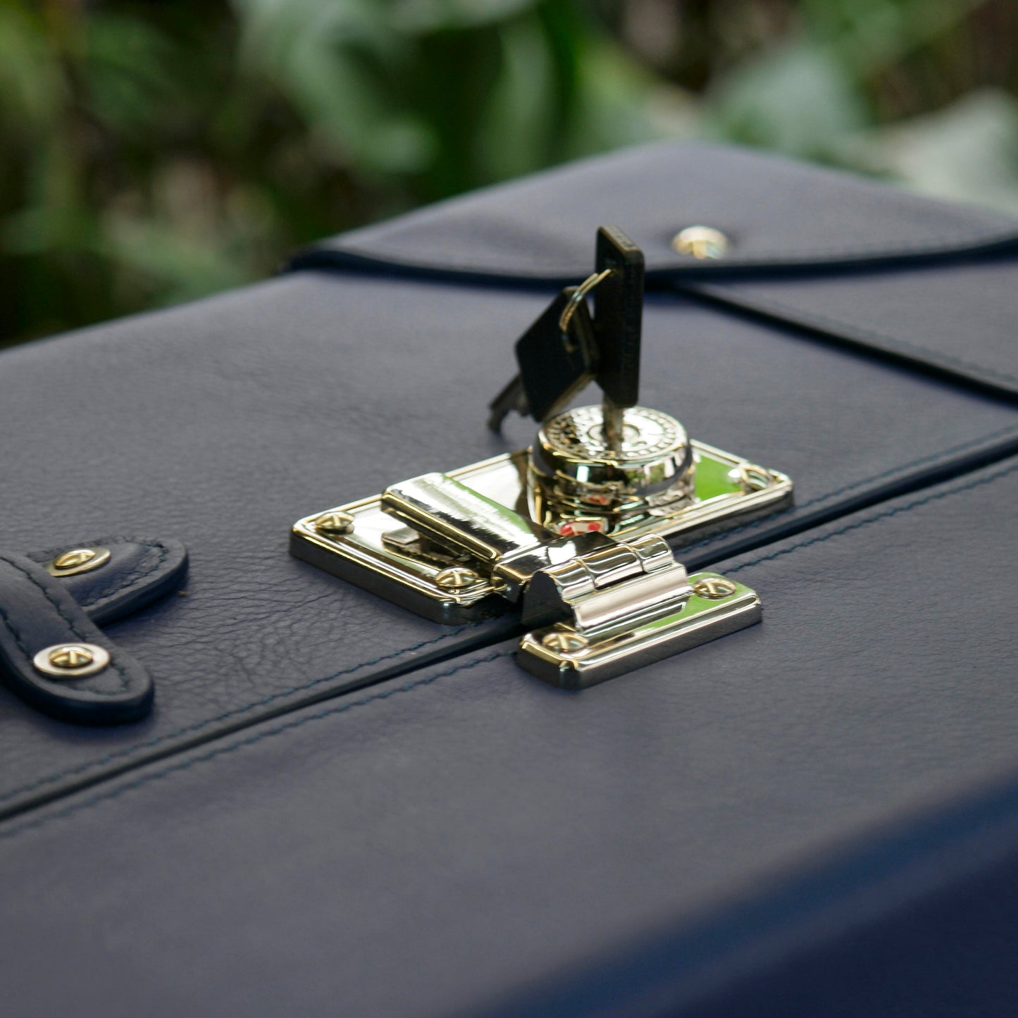 【PDF Pattern】 Cowhide solid wood suitcase pattern/Box pattern