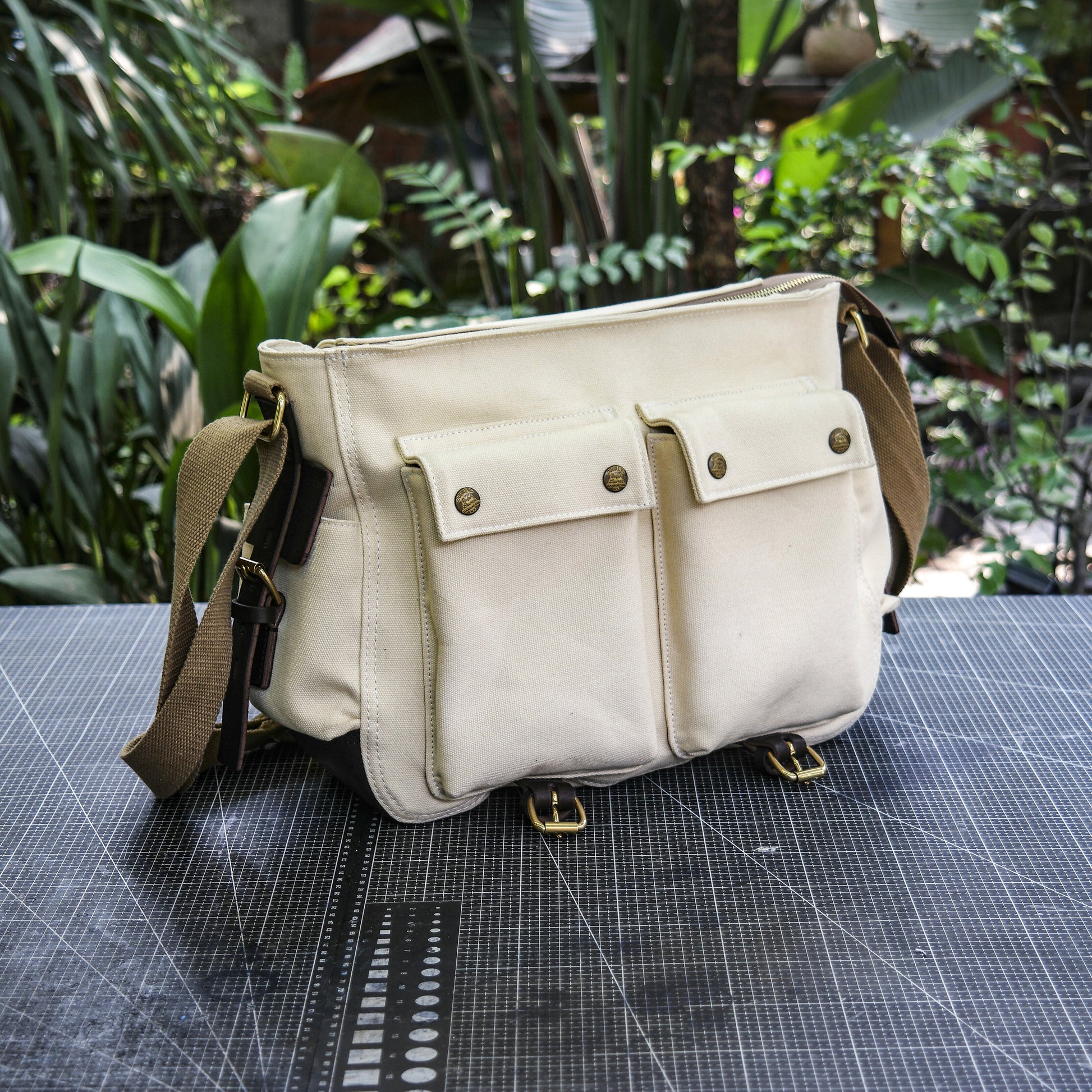 Canvas messenger bag, briefcase, laptop bag, shoulder bag, crossbody bag