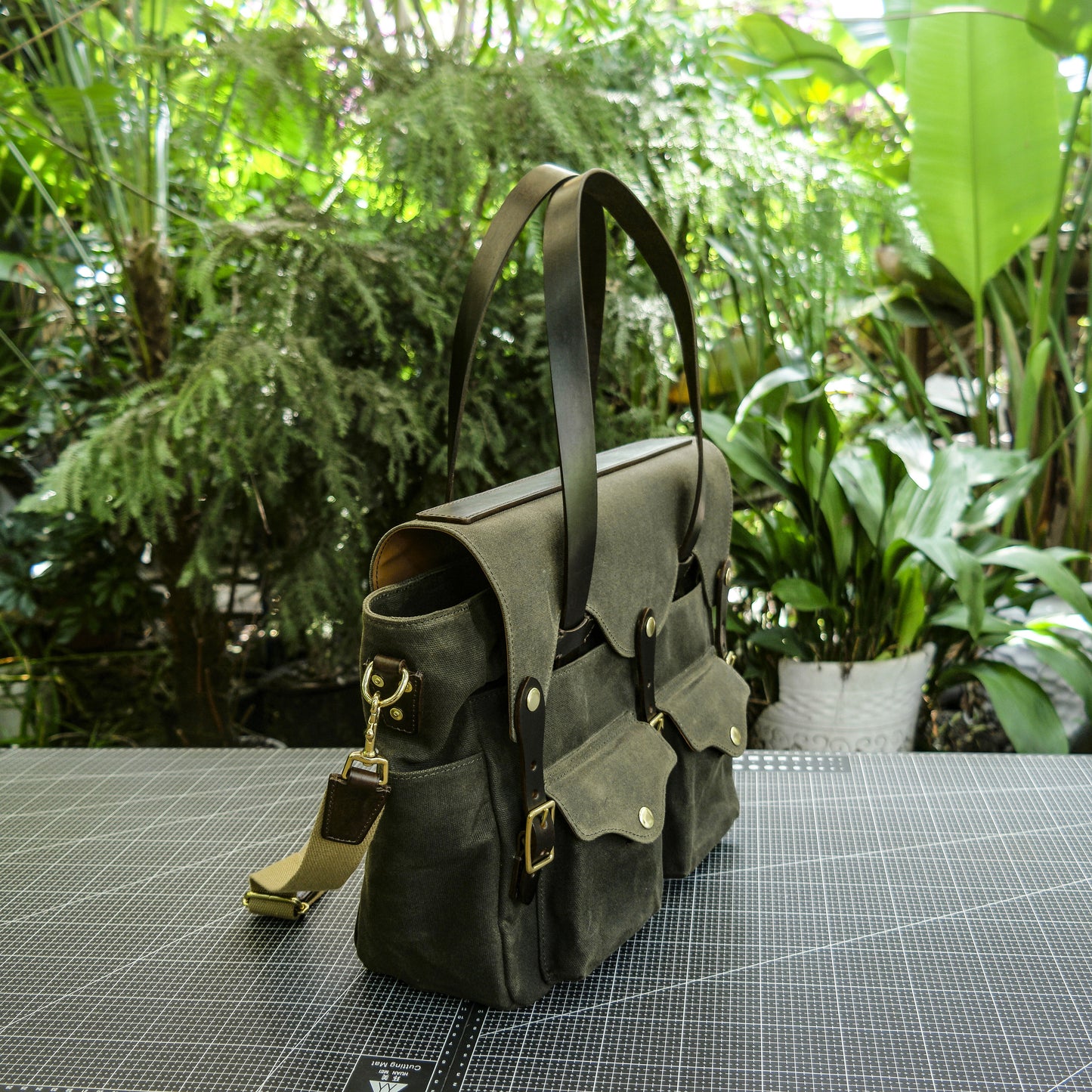 Oil wax canvas handbag/single shoulder crossbody bag