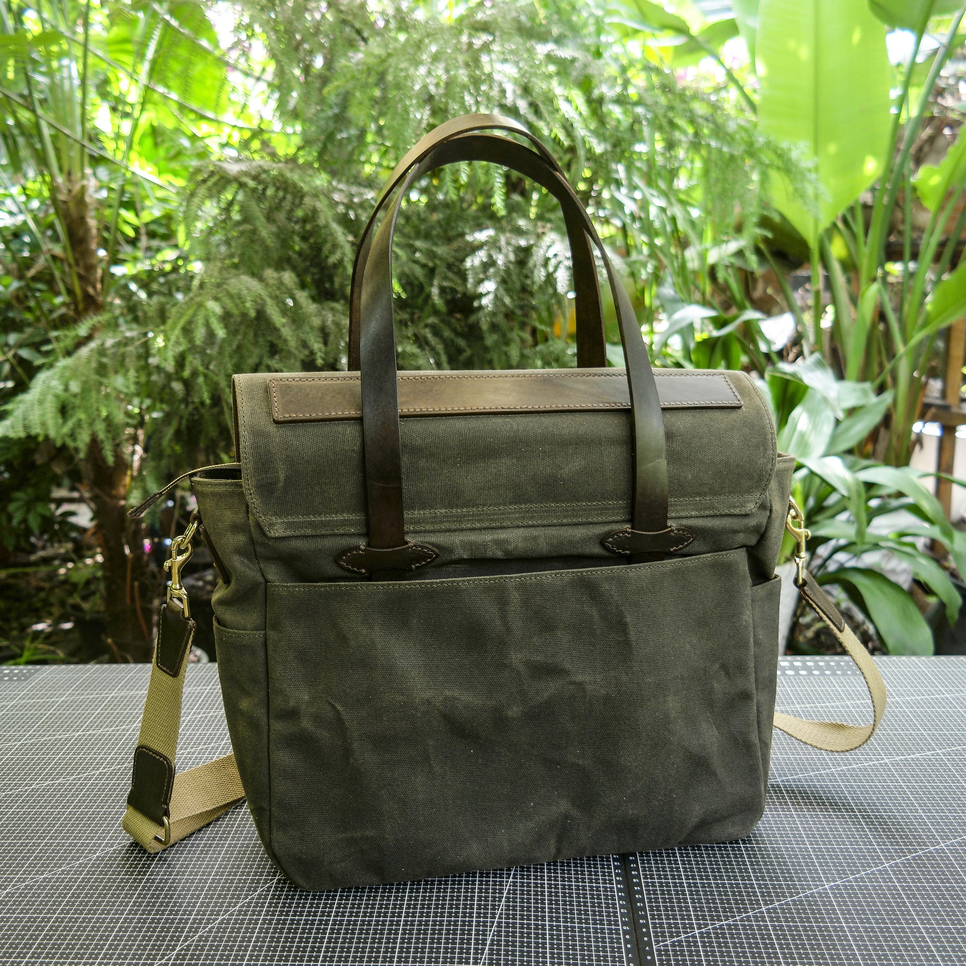 Oil wax canvas handbag/single shoulder crossbody bag