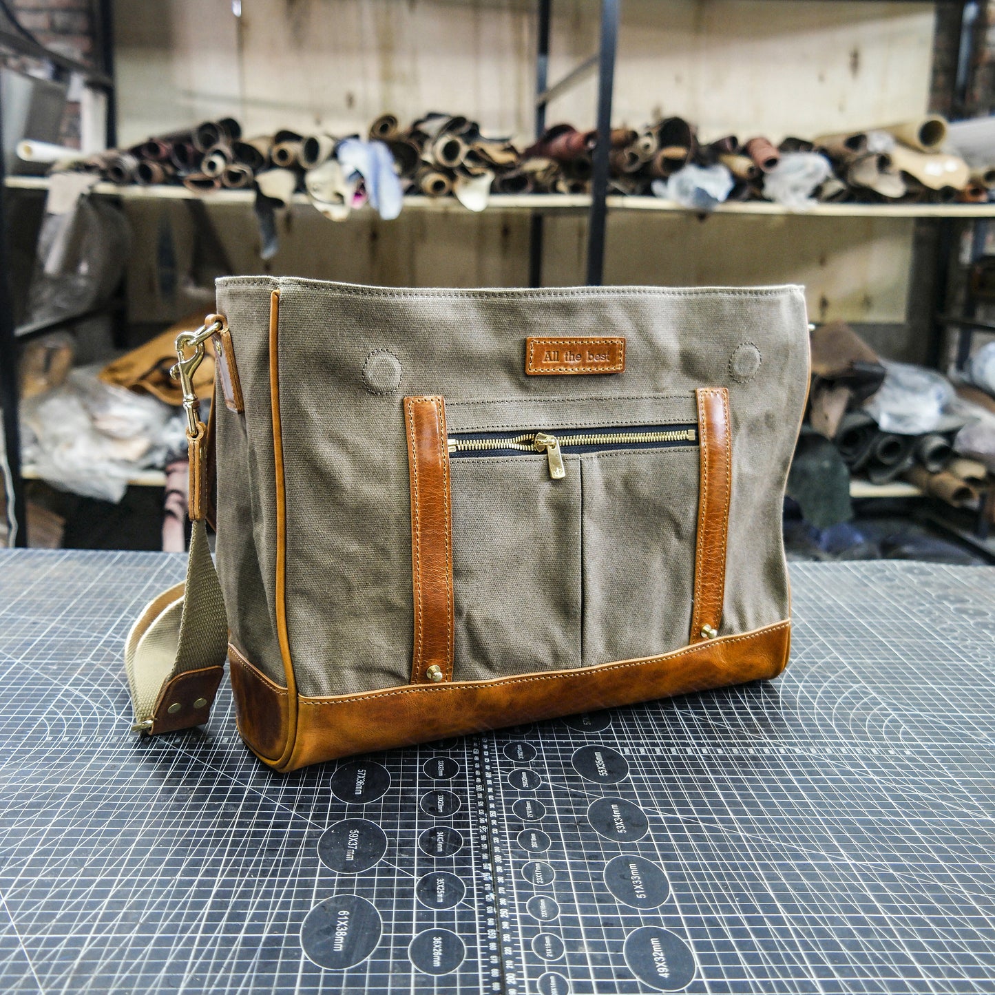 【PDF Pattern】 Cowhide oiled wax canvas shoulder bag/Crossbody bag/Canvas hand-held briefcase/shoulder bag pattern/crossbodybag pattern/briefcase pattern/messengerbag pattern/canvasbag pattern