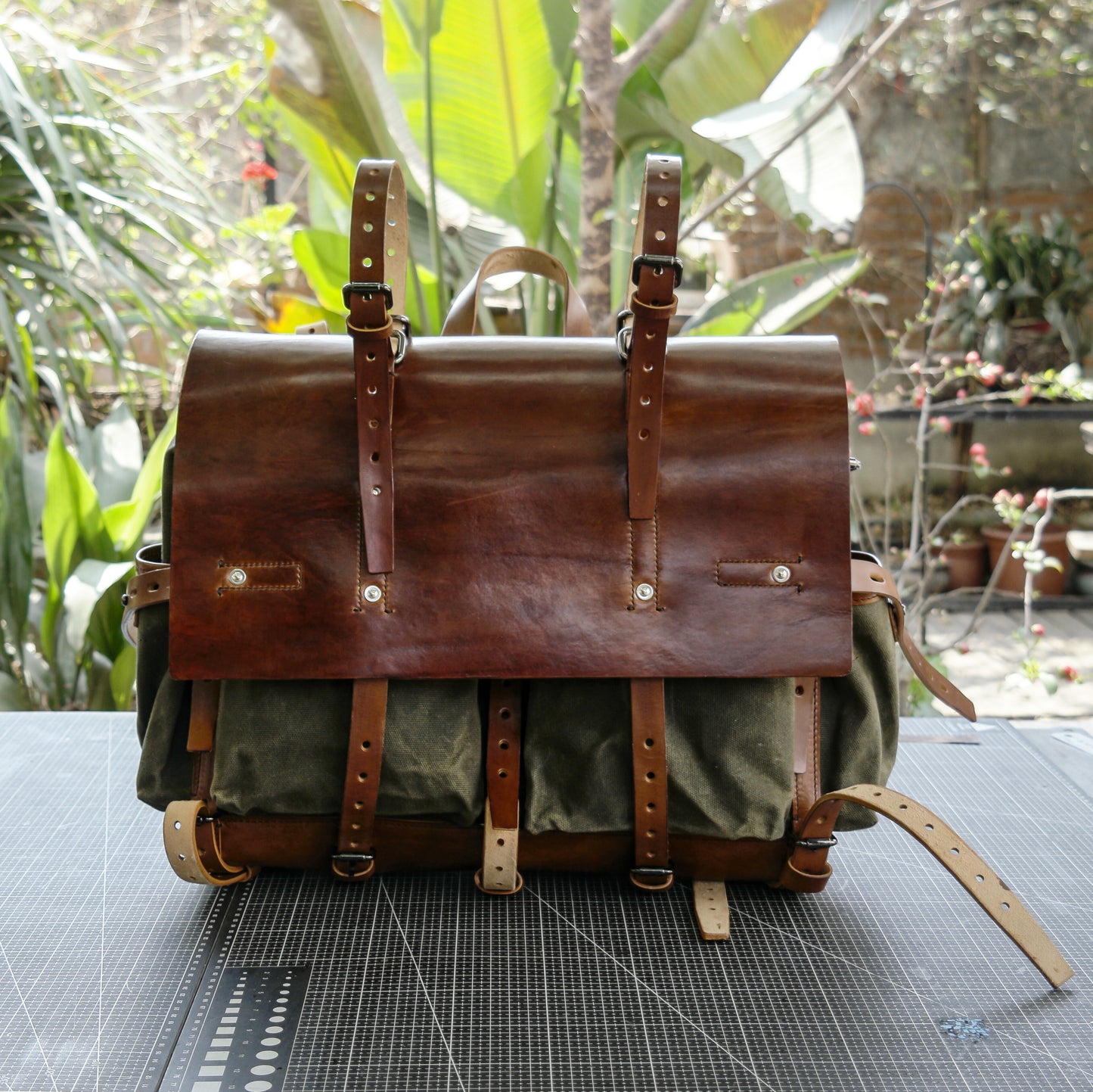 【Physical Pattern】Oil wax canvas messenger bag with diagonal span and double shoulders| Waxed Canvas Backpack Pattern|