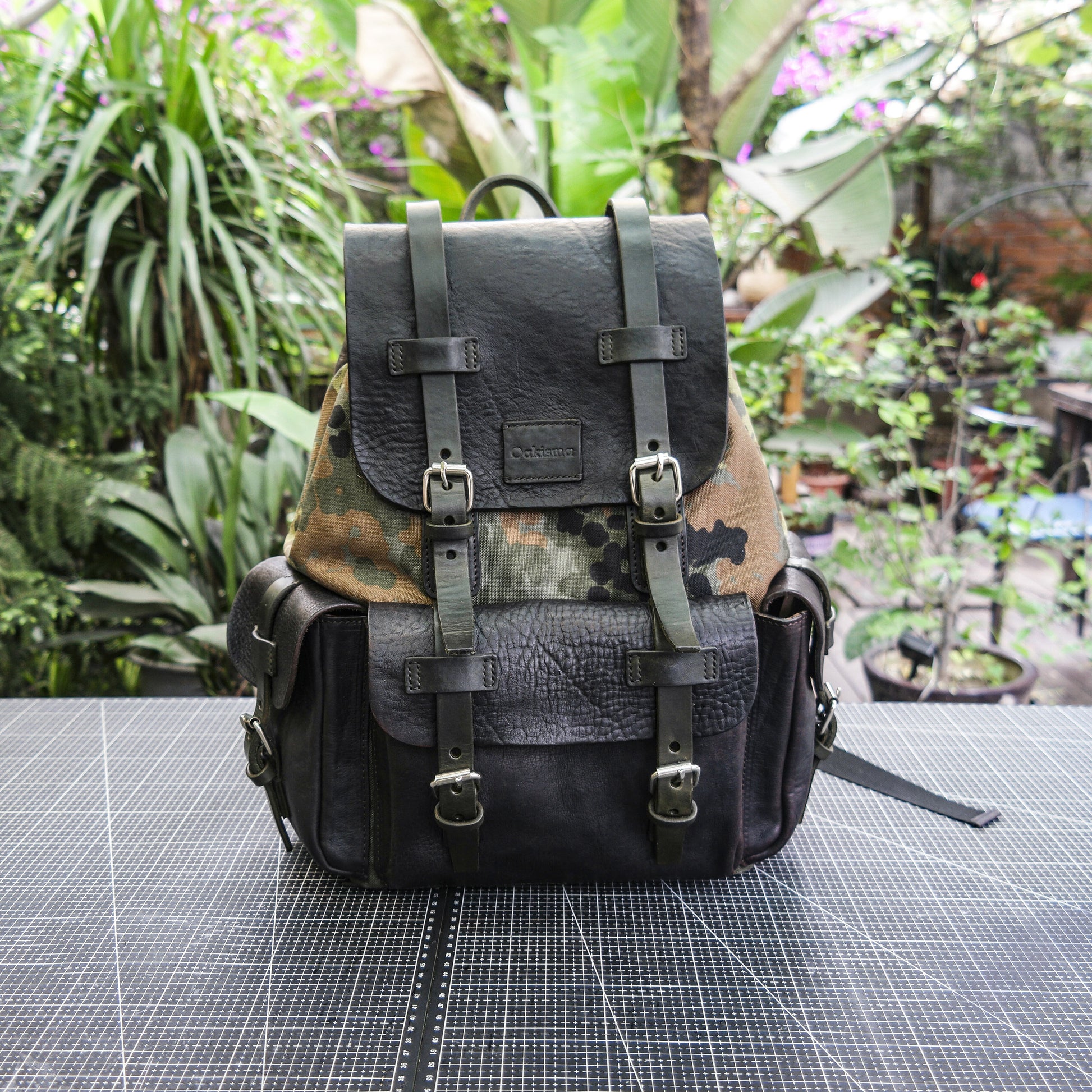 CORDURA Camouflage Cowhide Leather Backpack