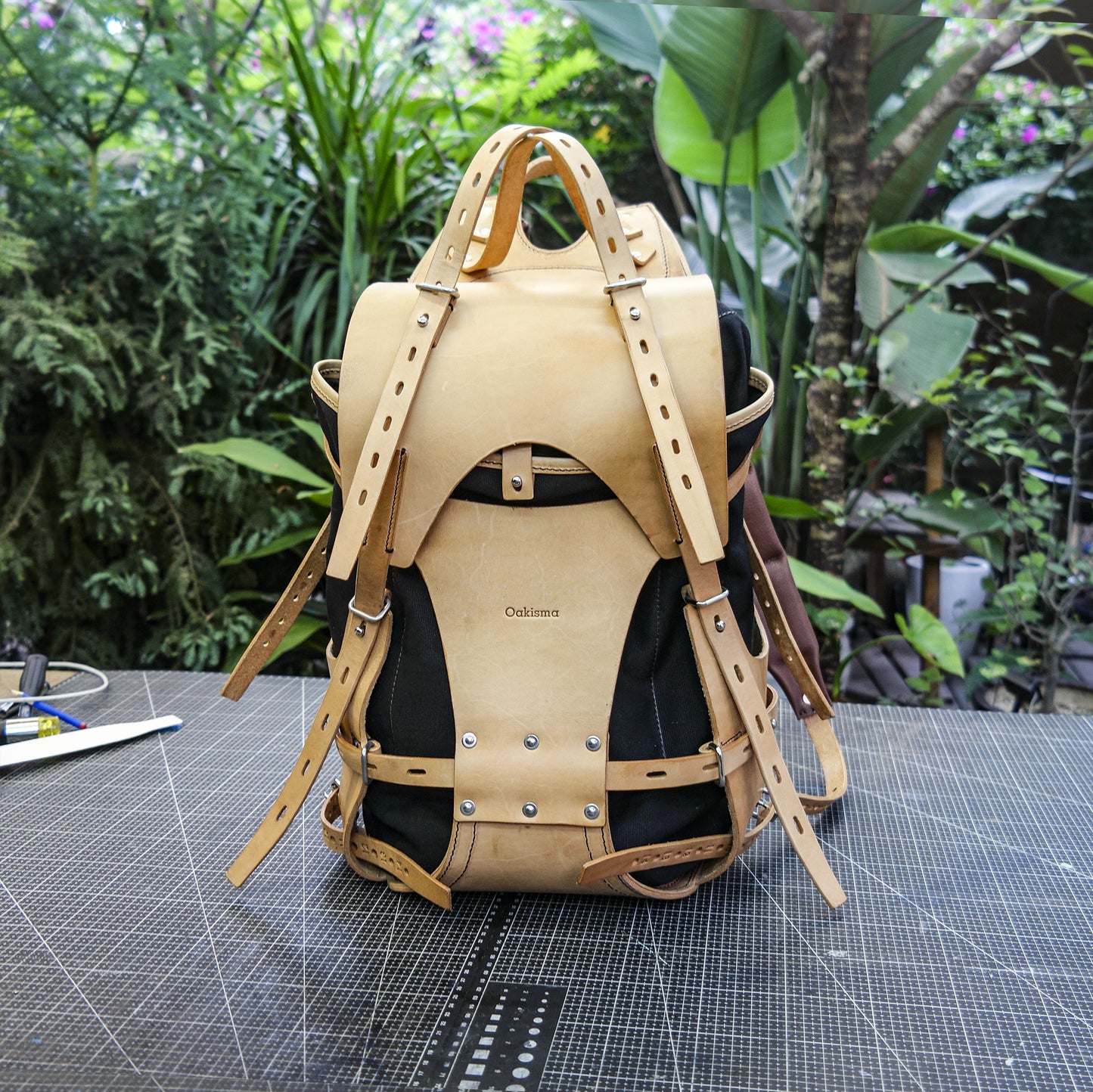 Detachable canvas+plant tanned leather backpack - retro backpack for travel, camping, hiking, commuting