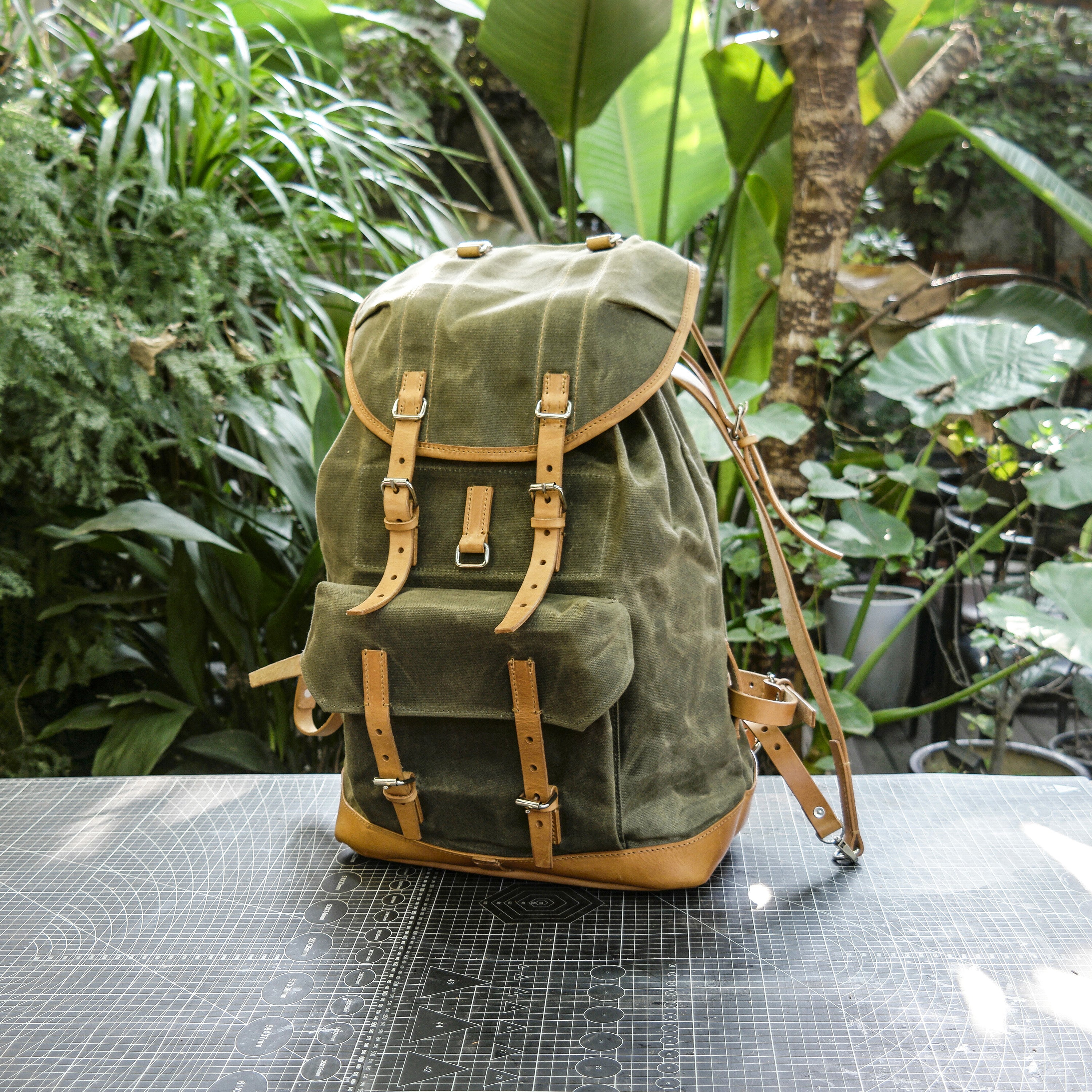 Swiss Adventure Wax Canvas & Cowhide Hiking Backpack Pattern