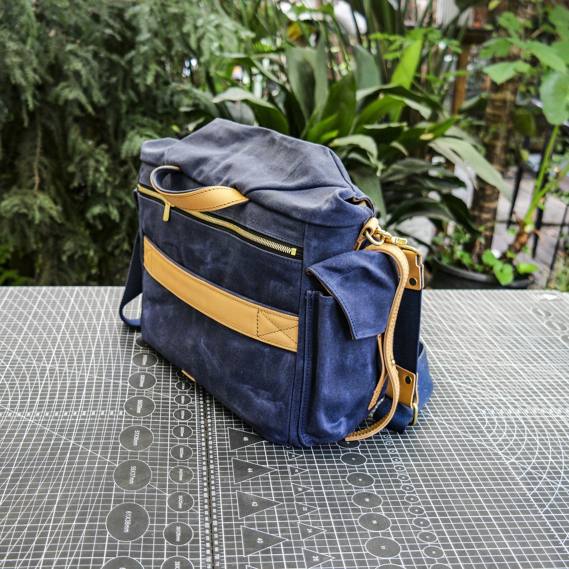 【PDF Pattern】Deep blue shoulder bag pattern/crossbody bag pattern/camera bag pattern/messenger bag pattern