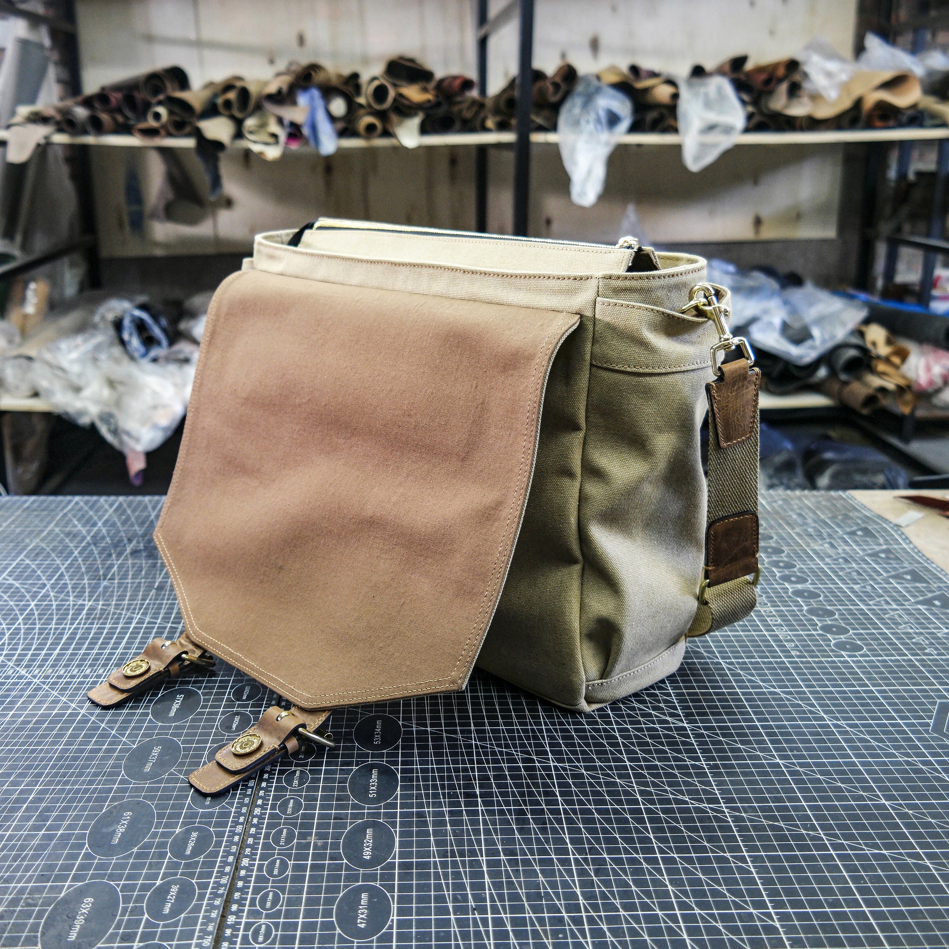 【PDF Pattern】Canvas briefcase/one shoulder crossbody handbag /bag pattern/Briefcase pattern/Messenger bag pattern/Canvas bag pattern/Handbag pattern