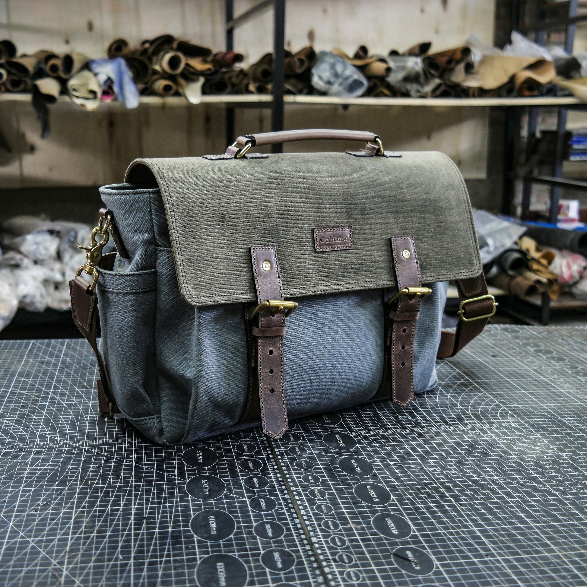 【PDF Pattern】Handmade waxed canvas shoulder crossbody bag/canvas hand-held briefcase/shoulder bag pattern/crossbodybag pattern/briefcase pattern/messengerbag pattern/canvasbag pattern