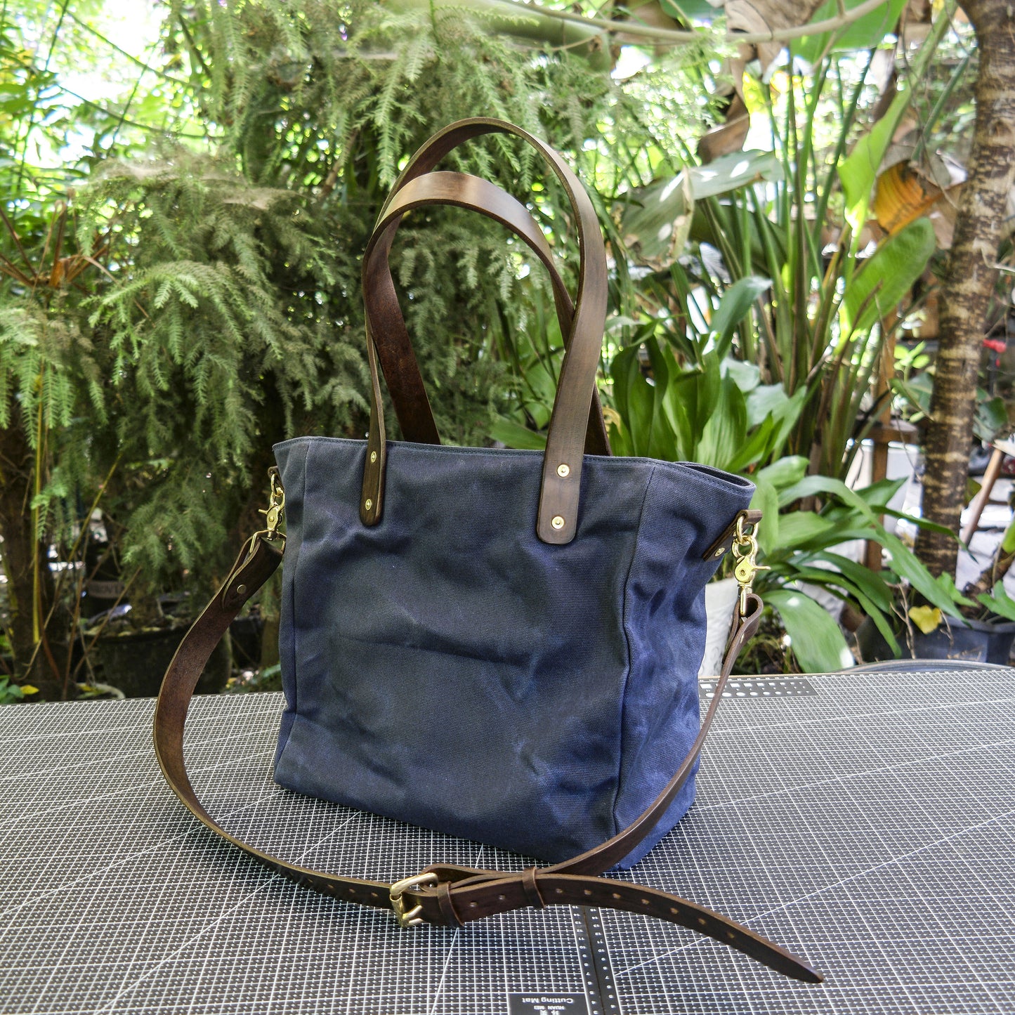 【PDF Pattern】deep blue oil wax canvas tote bag/single shoulder crossbody bag/Tote bag pattern