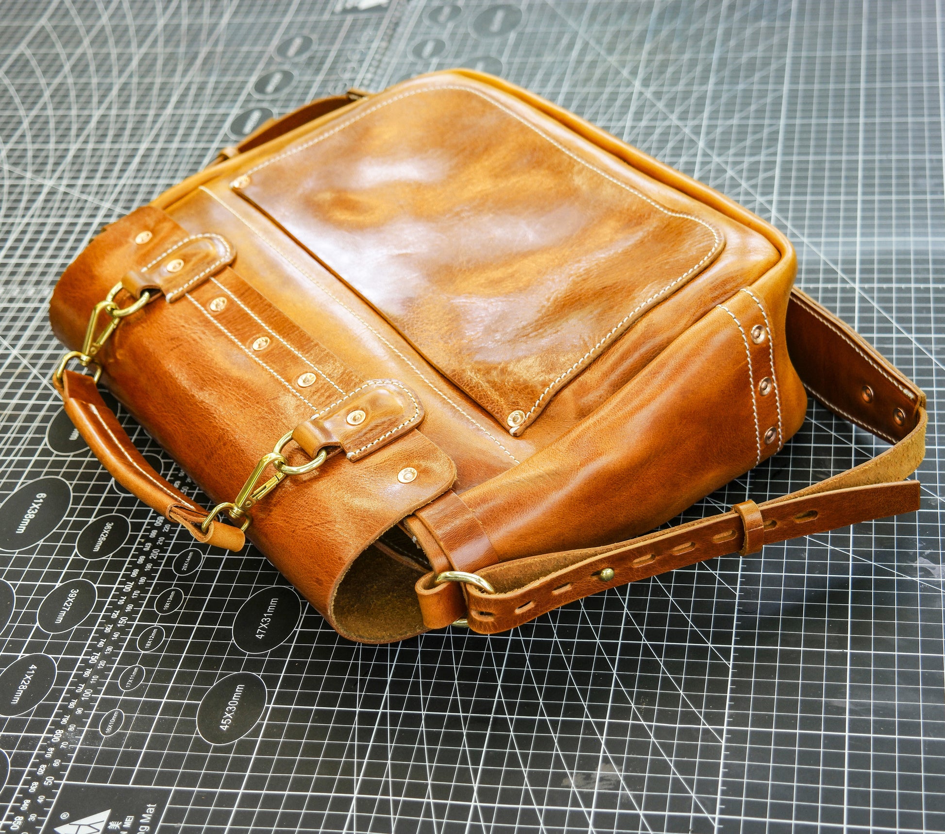 Cowhide messenger bag and Leather crossbody bag,Office bag made