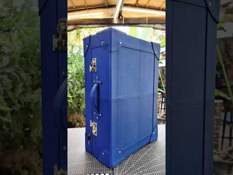 【PDF Pattern】 Cowhide solid wood suitcase pattern Box pattern Luggage bag/travel bag - a portable travel bag handmade from cowhide,A suit bag,Suit storage travel bag,Leather bag for suit,Canvas suit storage bag,Fitness bag-Bag Pattern