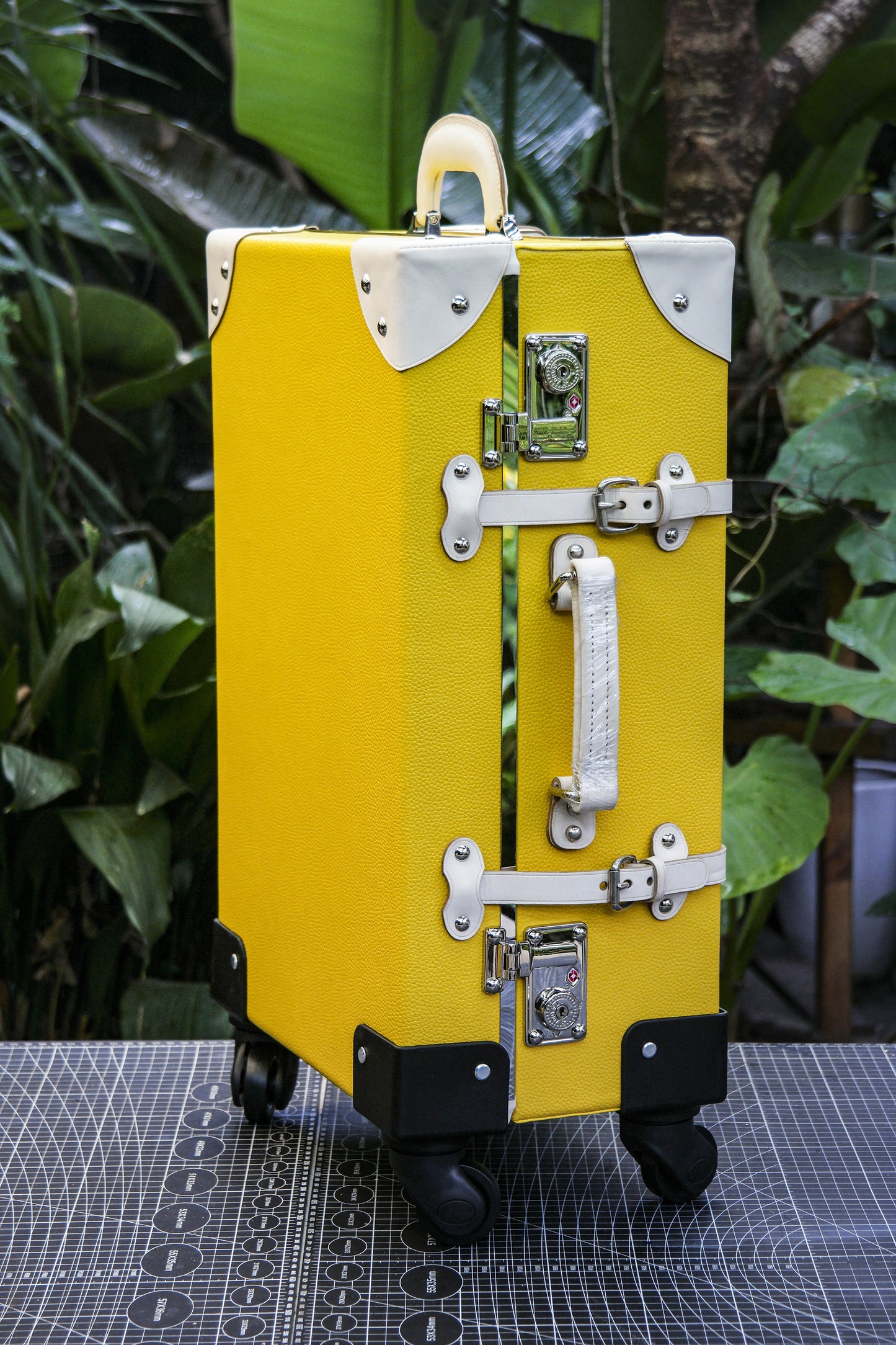 【PDF Pattern】 Trolley suitcase with tugboat/solid wood leather suitcase Pattern