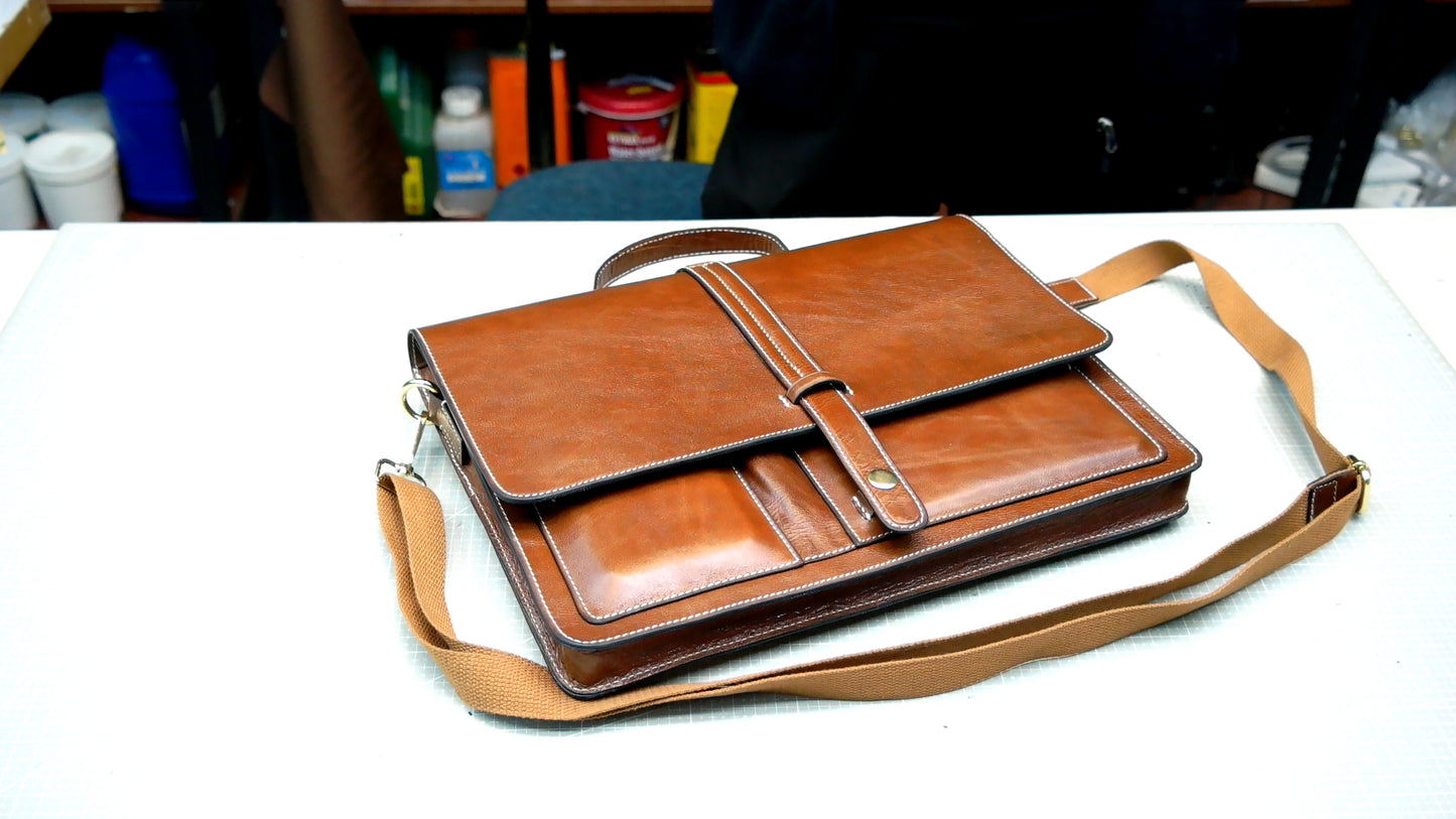 [Bag Pattern]Messenger bag and office bag made of cowhide,Briefcase, laptop bag,Bag making